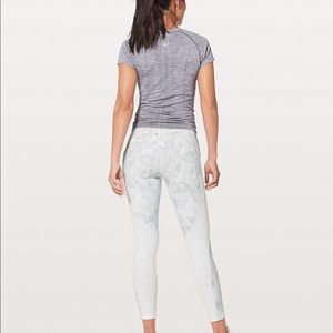 Lululemon White Breezy Dot Leggings Size 6
